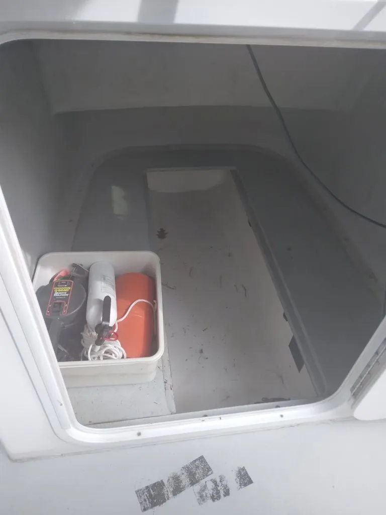 Slide: The Image of Interior of a 2010 Maritime International Pioneer with equipment. - 7