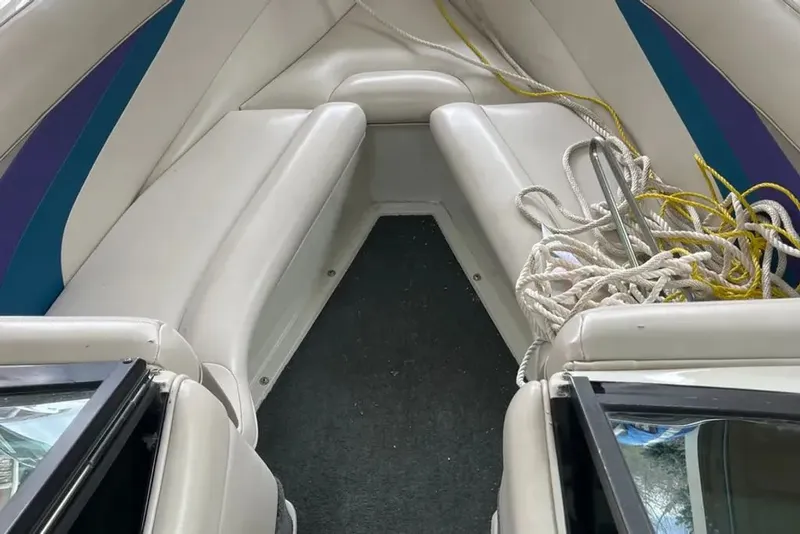 Slide: The Image of Interior of a 1994 MasterCraft 205 Prostar boat with ropes. - 4