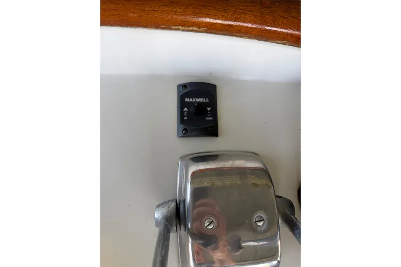 Slide: The Image of Control panel and lever on a 1978 Albin 36 Trawler boat. - 31