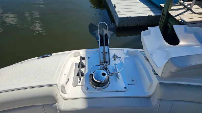 Slide: The Image of Sea Ray 270 SDX OB 2022 - 27