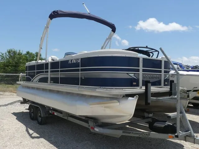 Slide: The Image of 2016 Sylvan 8522 Cruise pontoon boat on trailer. - 3