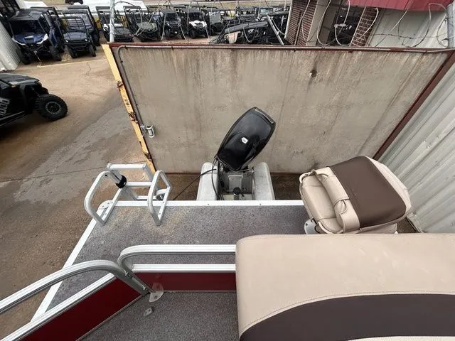 Slide: The Image of 2016 Sun Tracker Party Barge 20 DLX with outboard motor. - 12