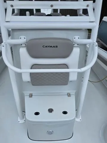 Slide: The Image of Rear view of 2025 Caymas 26 HB boat model. - 39