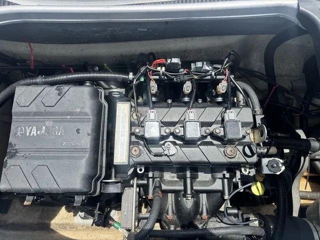 Slide: The Image of Engine of a 2016 Yamaha WaveRunner VX Cruiser. - 11