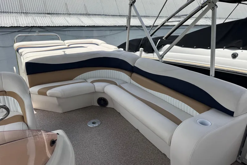 Slide: The Image of 2007 Bennington 2574 GL boat interior with stylish seating and modern design. - 16
