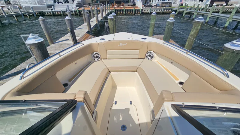 Slide: The Image of Scout 255 DORADO 2024 - 40