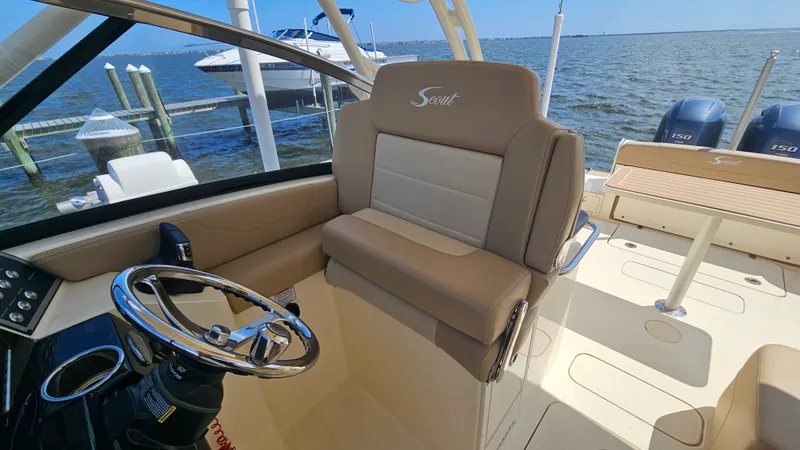 Slide: The Image of Scout 255 DORADO 2024 - 26