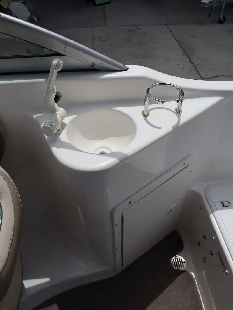 Slide: The Image of Interior of 2008 NauticStar 210 DC with sink and fixtures. - 25