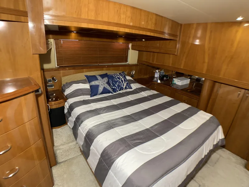 Slide: The Image of Carver Yachts 56 Voyager 2006 - 70