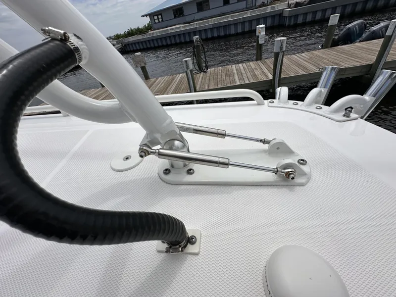 Slide: The Image of Everglades 435 Center Console 2017 - 79
