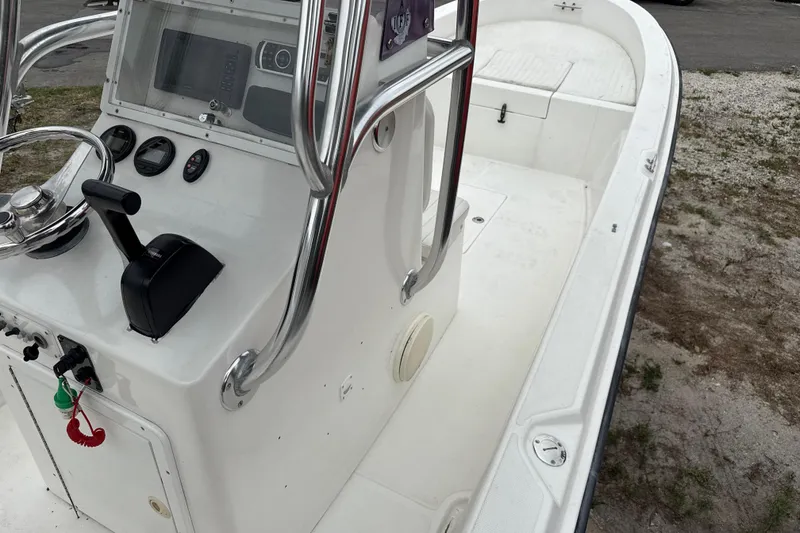 Slide: The Image of 2007 Panga 22LX boat interior with steering console and controls. - 20