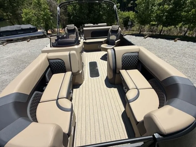 Slide: The Image of Interior of 2026 Sylvan L-3 DLZ Platnium pontoon boat. - 30
