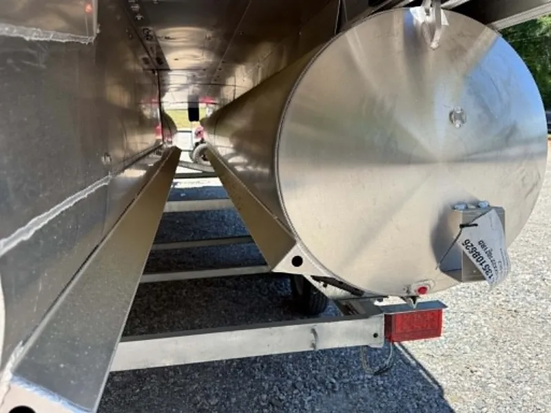 Slide: The Image of Underside of a 2026 Sylvan L-3 DLZ Platnium boat. - 8