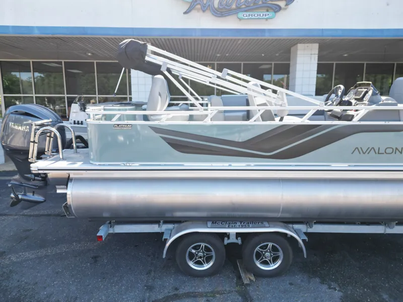 Slide: The Image of Avalon Venture 85 Quad Fish - 21' 2026 - 8