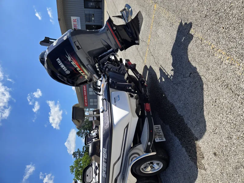 Slide: The Image of Skeeter ZX200 2015 - 5