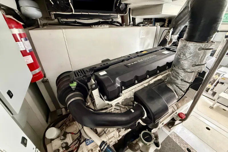 Slide: The Image of Engine room of 2020 Azimut Magellano 66 yacht with Volvo Penta engine. - 86