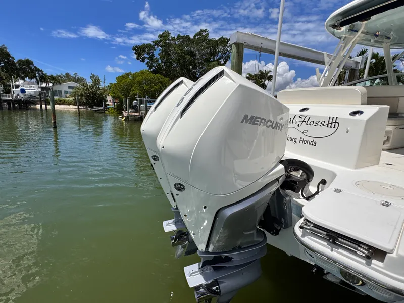 Slide: The Image of Boston Whaler 280 VANTAGE 2022 - 39