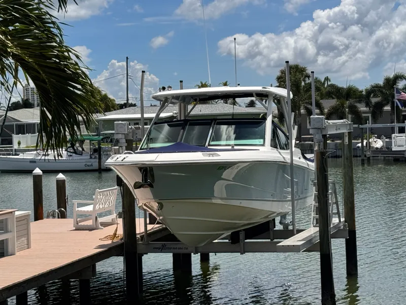 Slide: The Image of Boston Whaler 280 VANTAGE 2022 - 47