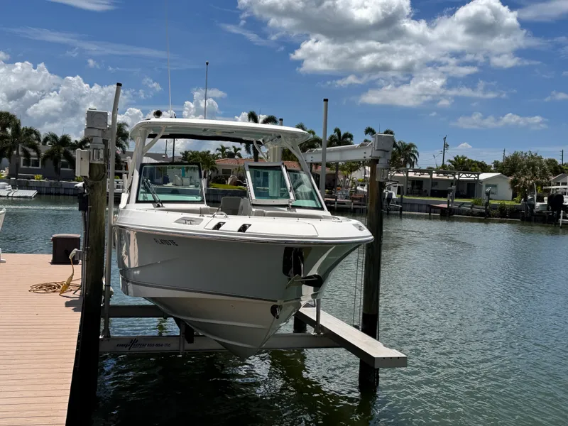 Slide: The Image of Boston Whaler 280 VANTAGE 2022 - 31