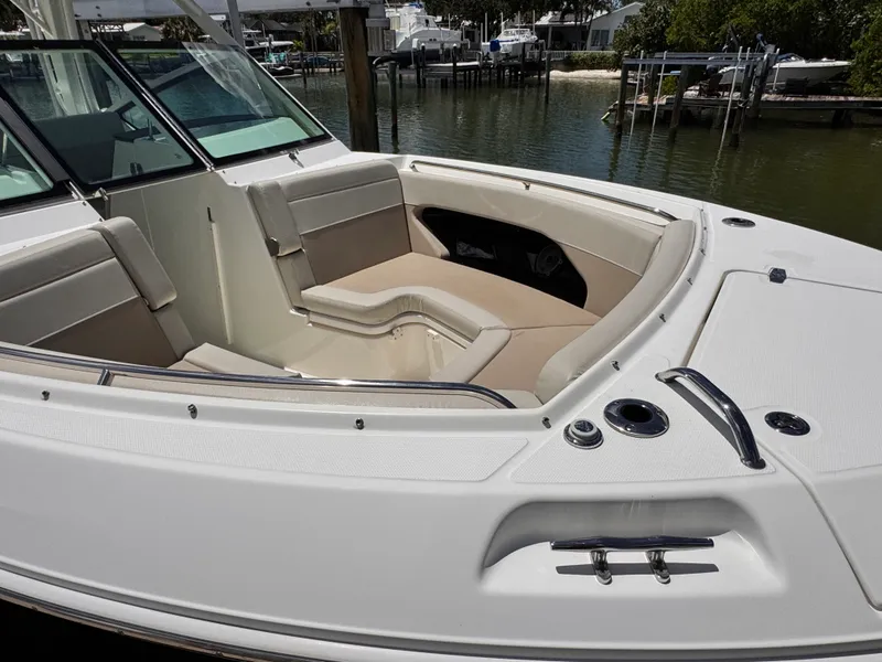 Slide: The Image of Boston Whaler 280 VANTAGE 2022 - 36