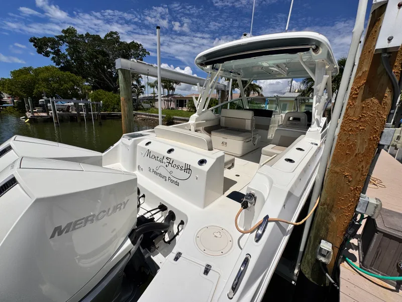 Slide: The Image of Boston Whaler 280 VANTAGE 2022 - 40