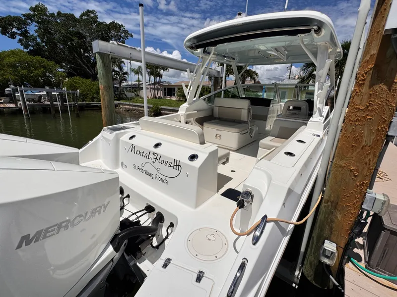 Slide: The Image of Boston Whaler 280 VANTAGE 2022 - 41