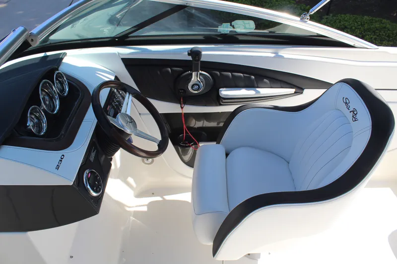 Slide: The Image of Interior of 2014 Sea Ray SLX 230 boat cockpit. - 10
