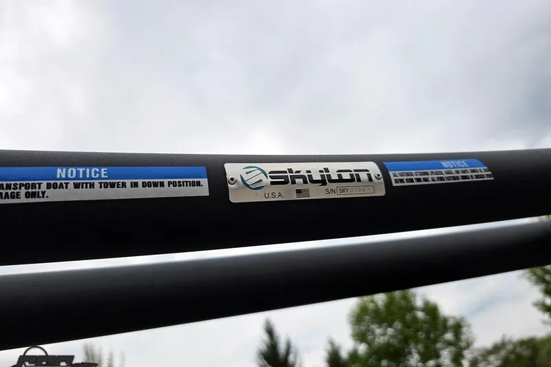 Slide: The Image of Close-up of Skylon label on Supreme S226 boat tower, 2018 model. - 100