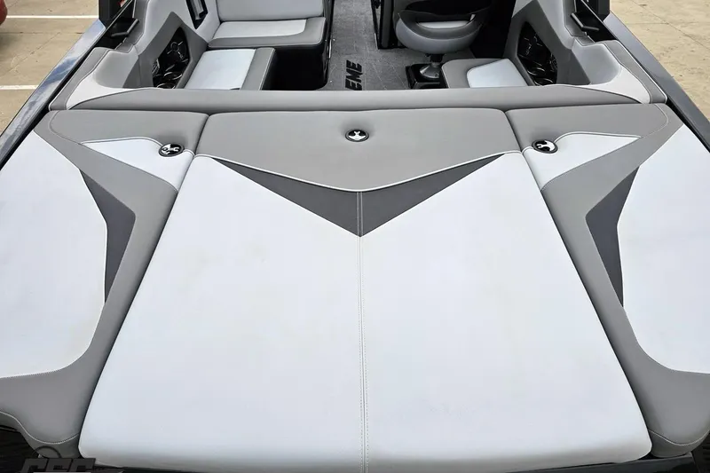 Slide: The Image of Rear seating area of a 2018 Supreme S226 boat with gray and white upholstery. - 39