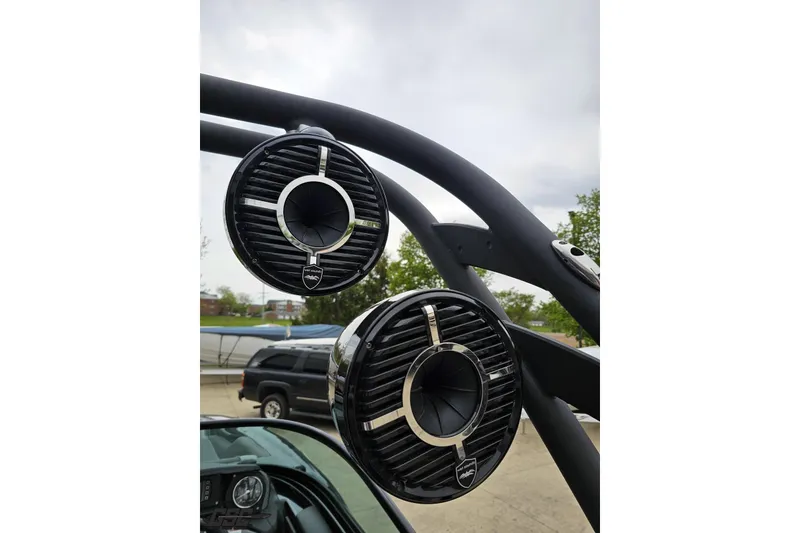 Slide: The Image of Outdoor speakers on a 2018 Supreme S226 boat, mounted on a black frame. - 47
