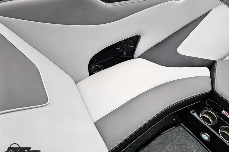 Slide: The Image of Luxurious interior seating of 2018 Supreme S226 boat with cup holders and sleek design. - 76