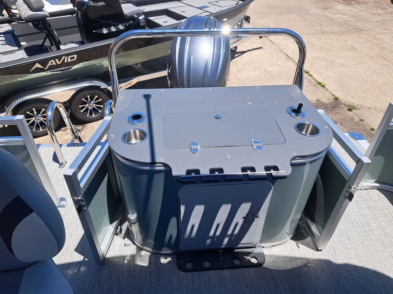 Slide: The Image of 2026 Avalon Venture 85 Quad Fish boat with fishing station. - 24