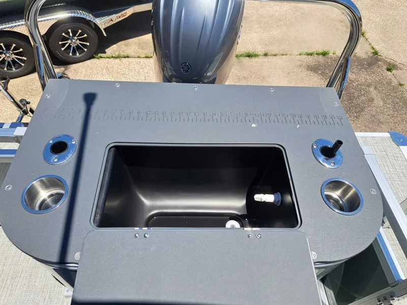 Slide: The Image of Avalon Venture 85 Quad Fish 2026 with fishing station and cup holders. - 22