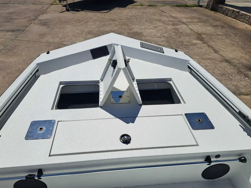 Slide: The Image of Avid 18CC ROGUE 2026 boat deck with storage compartment. - 9