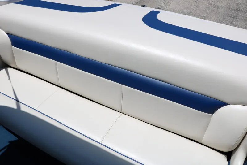 Slide: The Image of Chaparral 2330 SS 1996 - 30