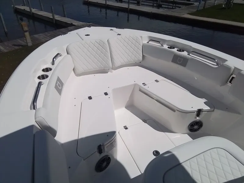 Slide: The Image of SEA FOX BOAT WORKS 228 COMMANDER 2026 - 12