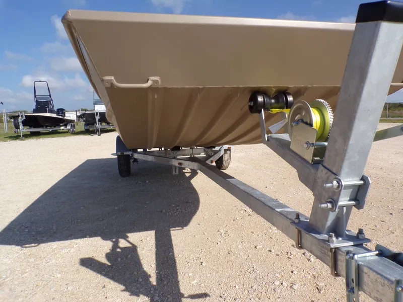 Slide: The Image of Weldcraft 1652 CDL FO 2026 - 9