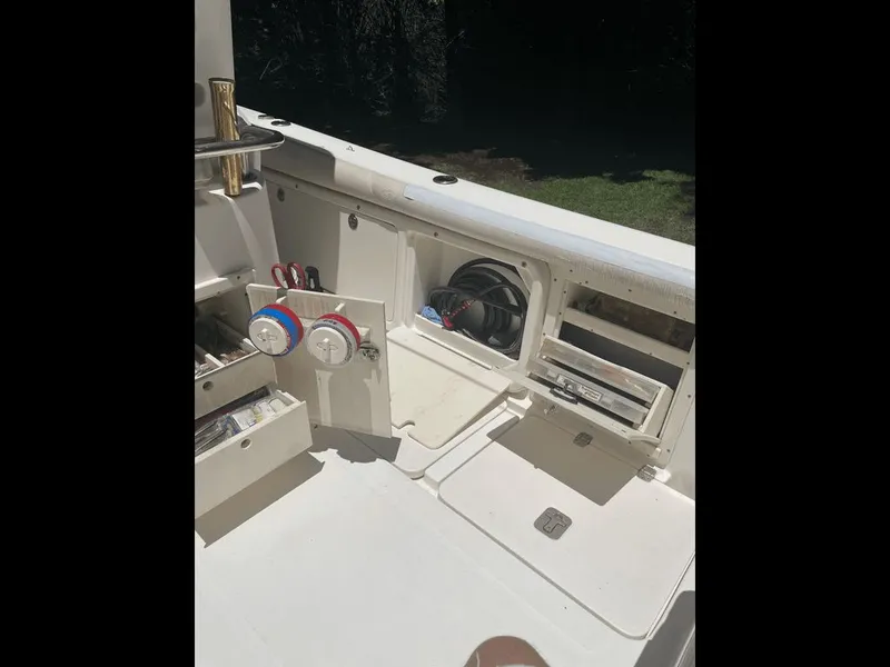 Slide: The Image of Century 2900 Center Console 2008 - 16