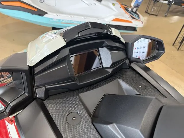 Slide: The Image of Yamaha VX CA 2026 - 14