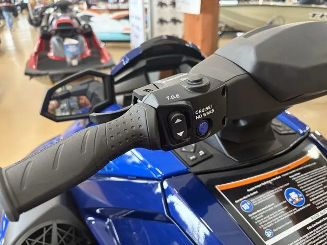Slide: The Image of Yamaha VX Limited HO 2026 - 8