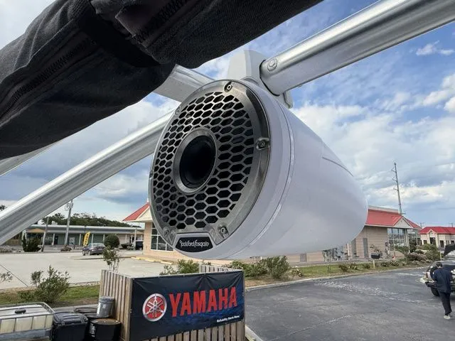 Slide: The Image of Yamaha AR190 2017 - 14