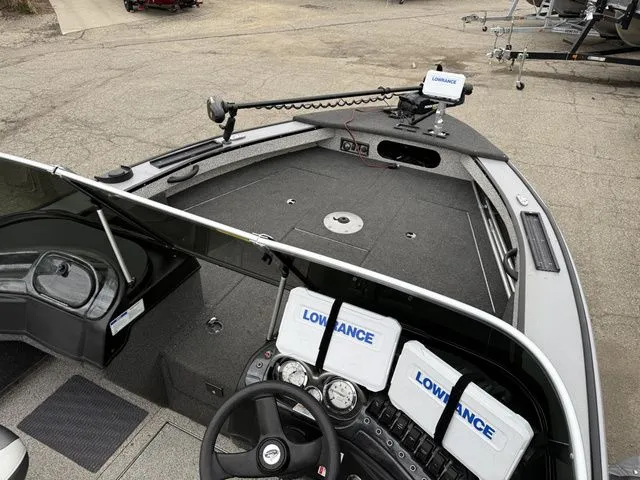 Slide: The Image of Polar Kraft Kodiak 200 Pro 2019 - 6