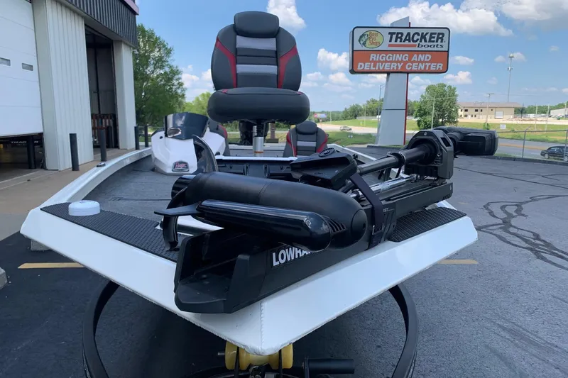 Slide: The Image of 2026 Ranger RT188P boat at Tracker Boats Rigging and Delivery Center. - 1