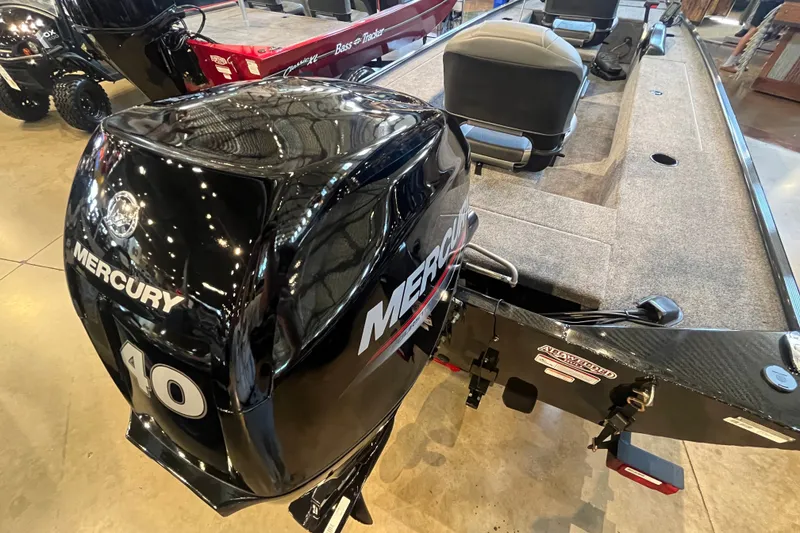 Slide: The Image of 2026 Tracker Panfish 17 boat with Mercury 40 engine, interior view. - 22