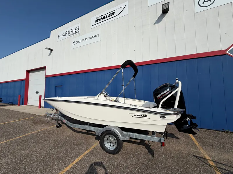 Slide: The Image of Boston Whaler 160 Super Sport 2027 - 4