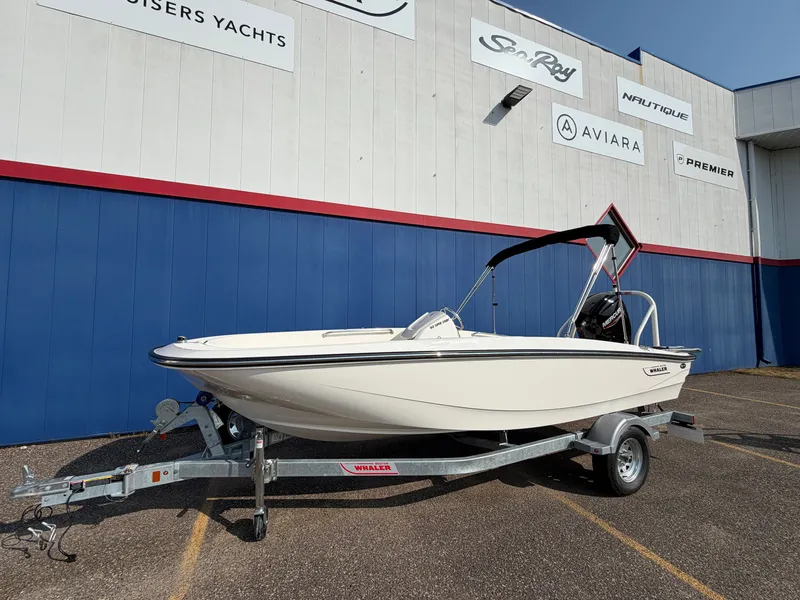 Slide: The Image of Boston Whaler 160 Super Sport 2027 - 3