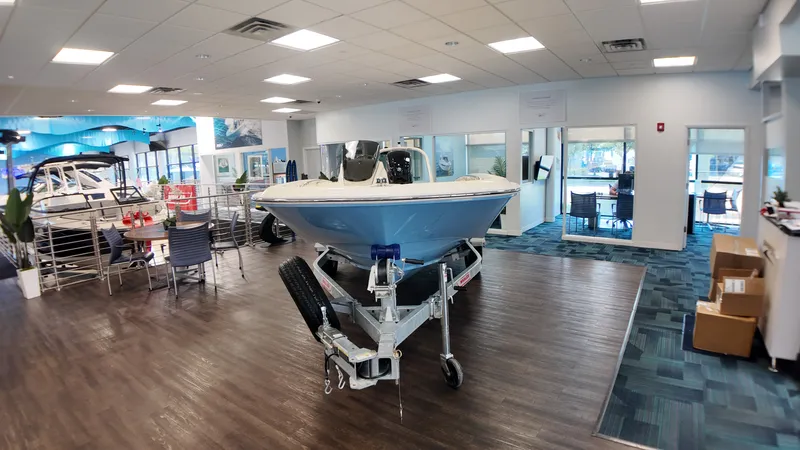 Slide: The Image of Boston Whaler 160 Super Sport 2027 - 4