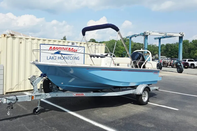Slide: The Image of Boston Whaler 170 Montauk 2027 - 0