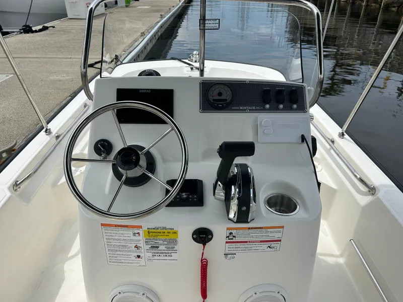 Slide: The Image of Boston Whaler 150 Montauk 2027 - 11