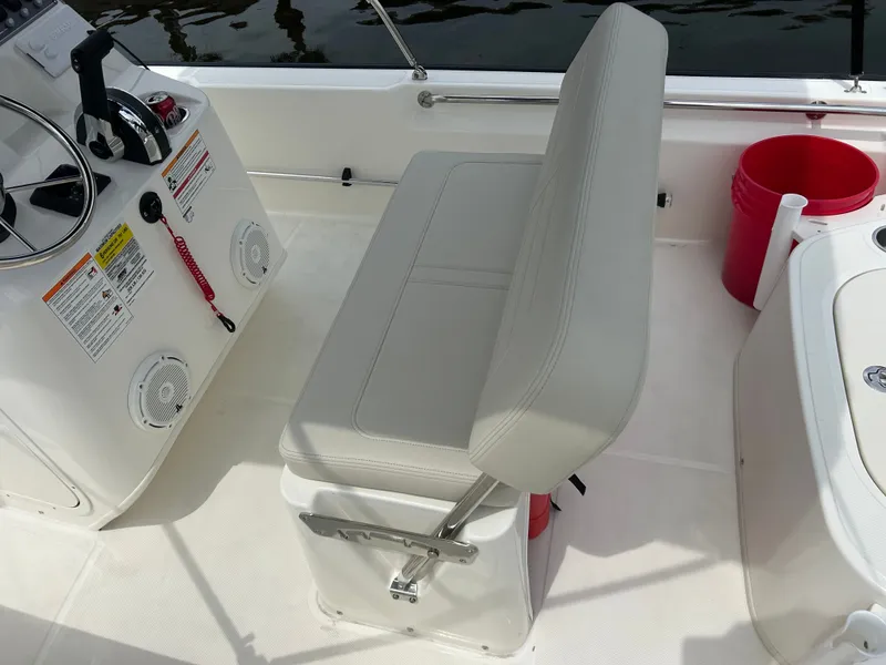 Slide: The Image of Boston Whaler 150 Montauk 2027 - 8